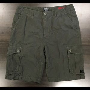 DC shoes men’s shorts size 34